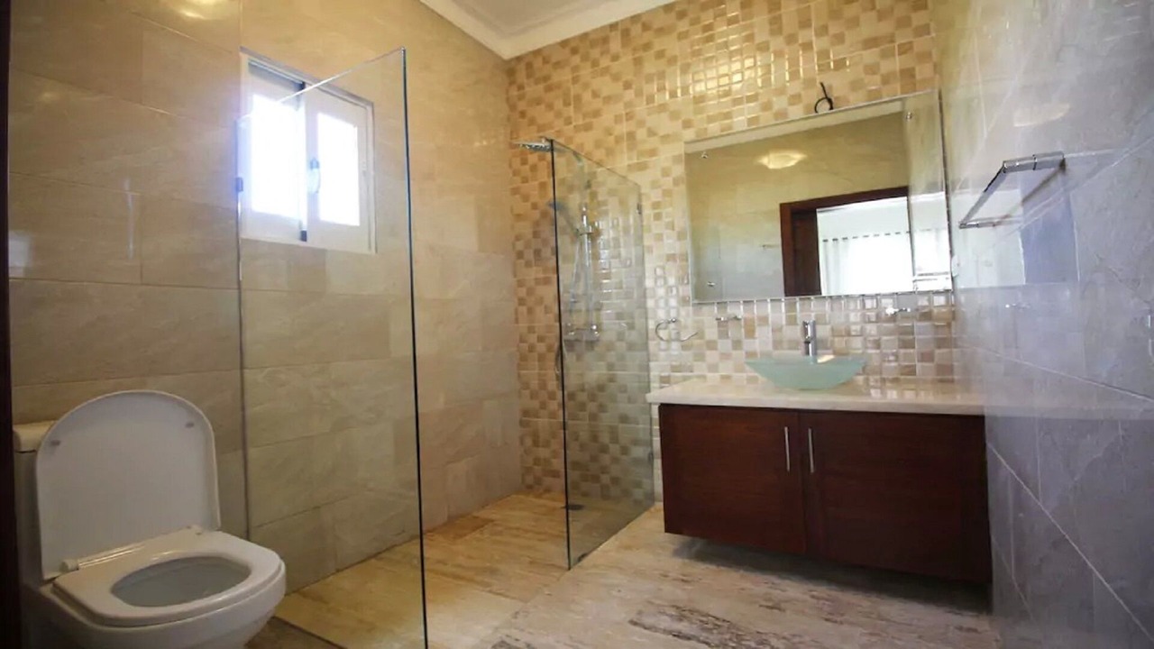 Photo of Bathroom in Playa Chiquita