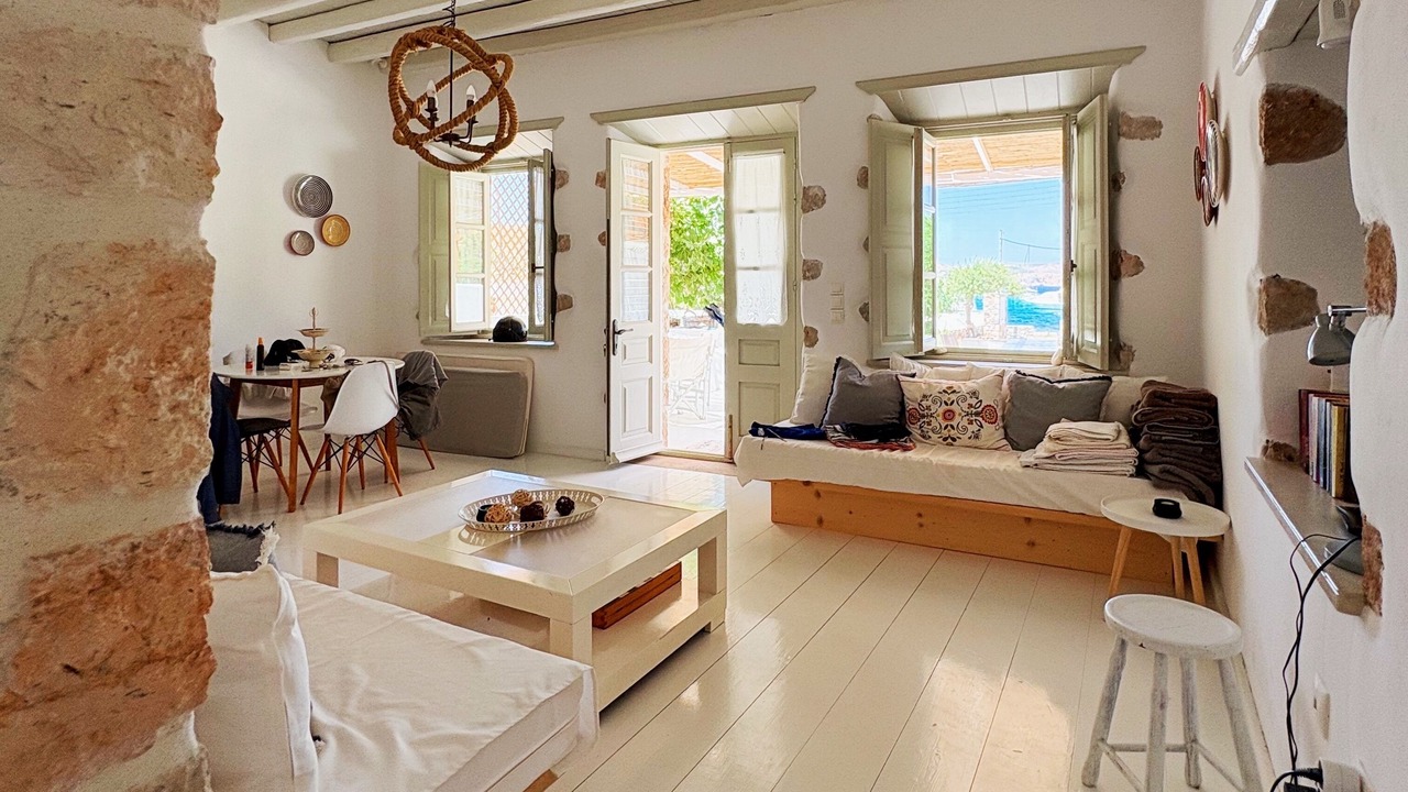 Photo of Livingroom in Patmos