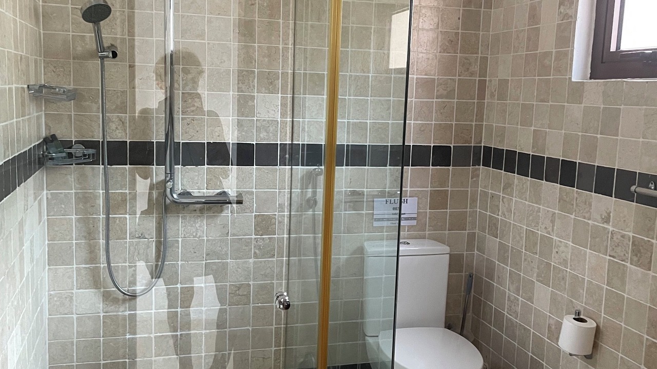 Photo of Bathroom in Glacis