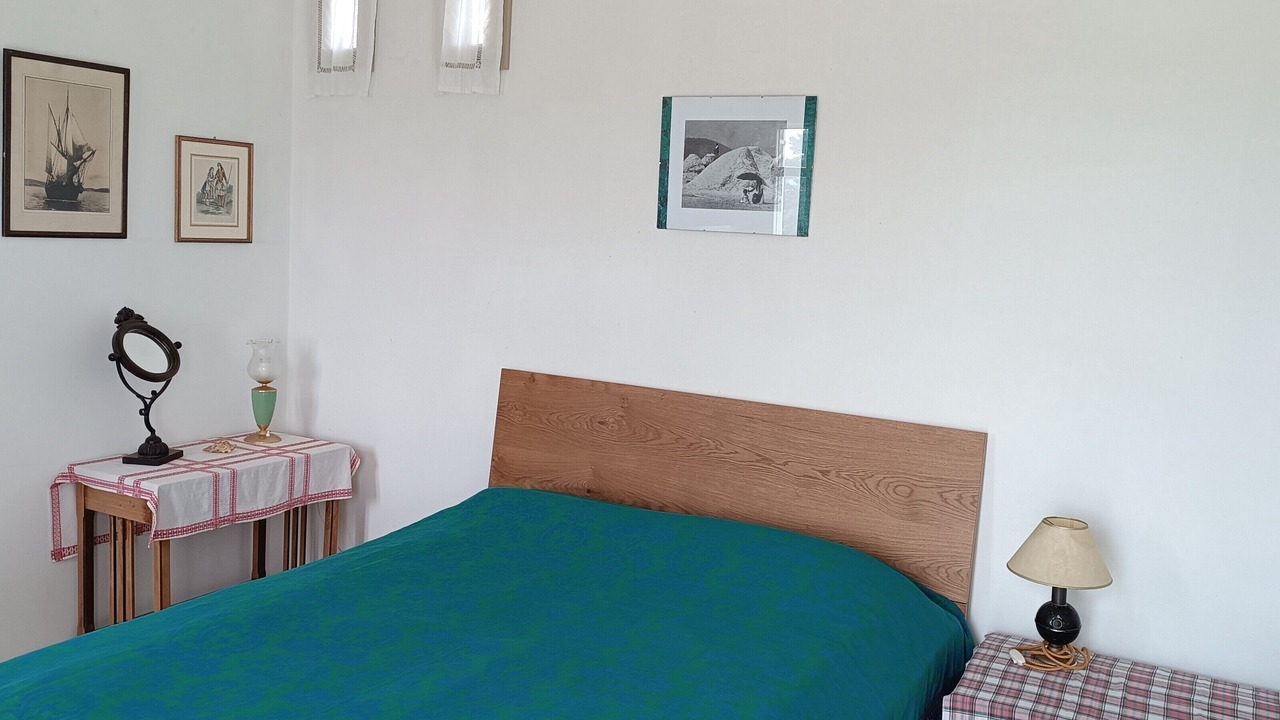 Photo of Bedroom in Drios