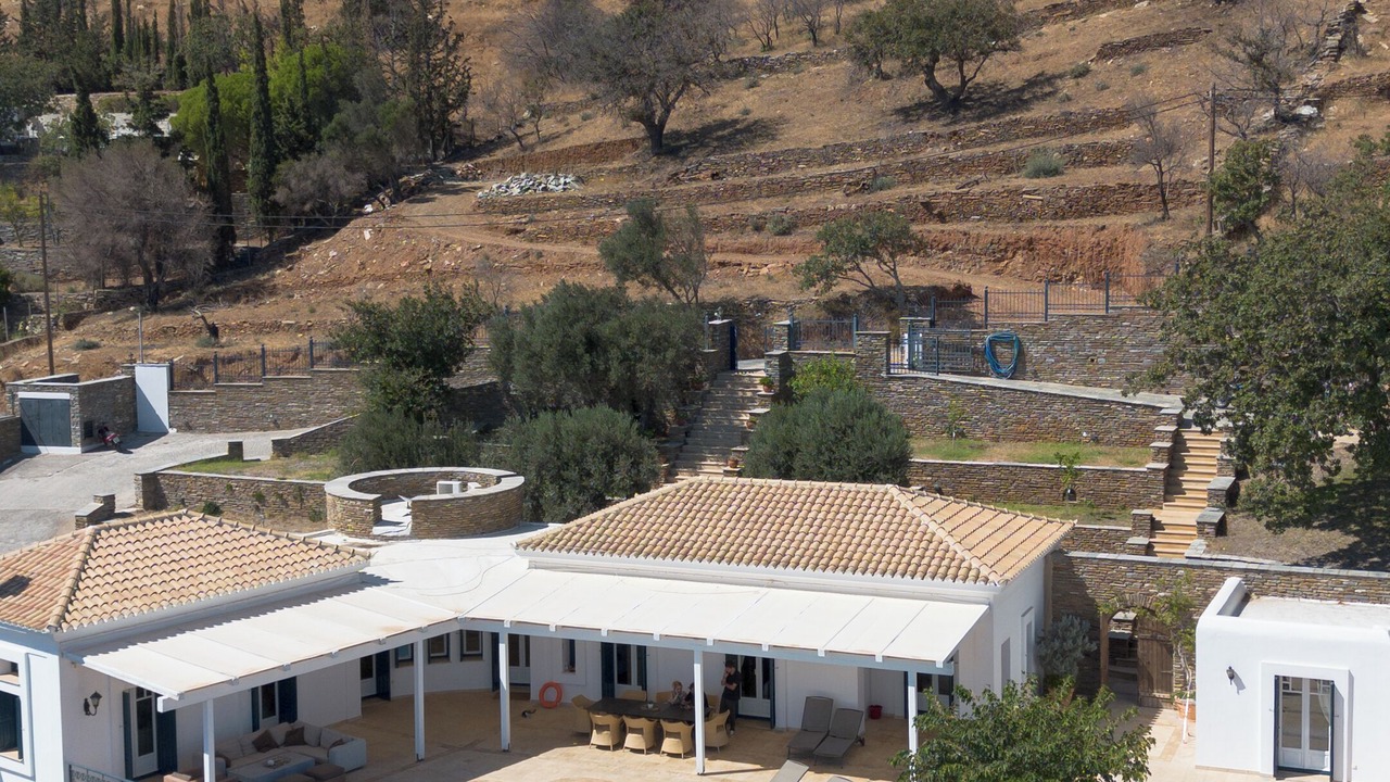 Photo of Outdoor in Paleopolis