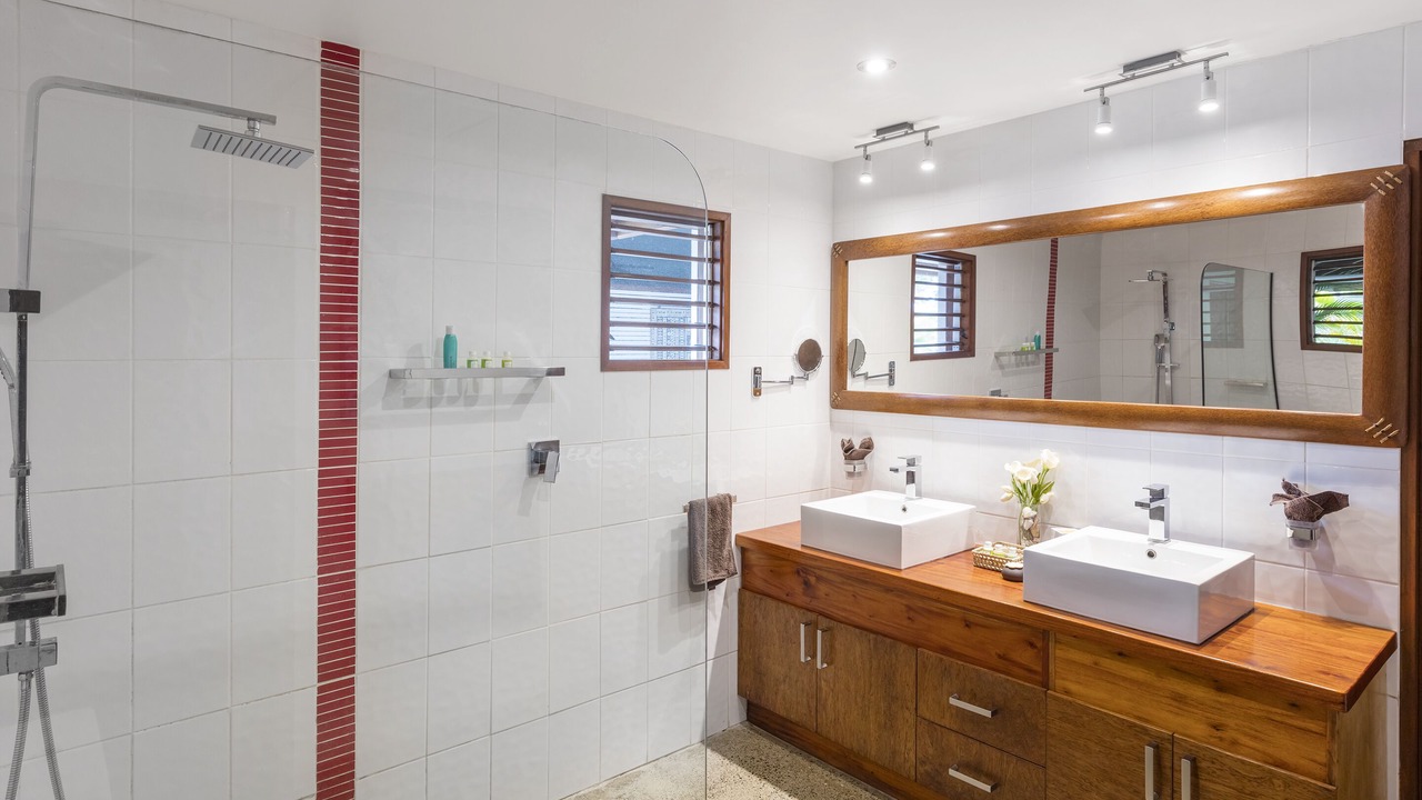 Photo of Bathroom in Tagaqe