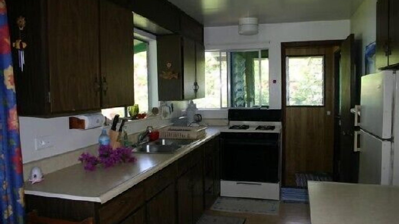 Photo of Kitchen in Papeto'ai