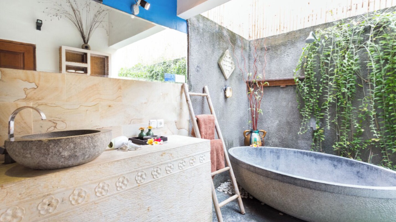 Photo of Bathroom in Laksmana