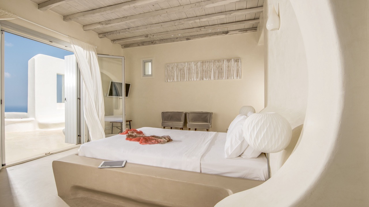 Photo of Bedroom in Faros Armenistis