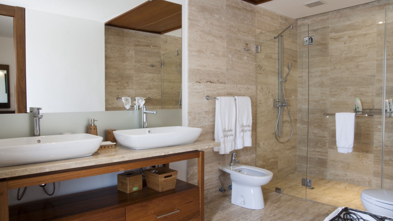 Photo of Bathroom in Rancho Arriba