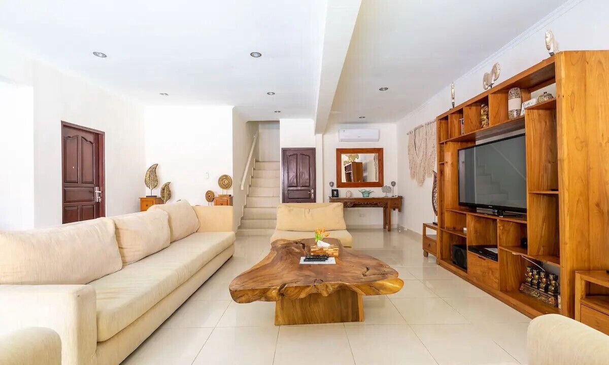 Photo of Livingroom in Sunset Road