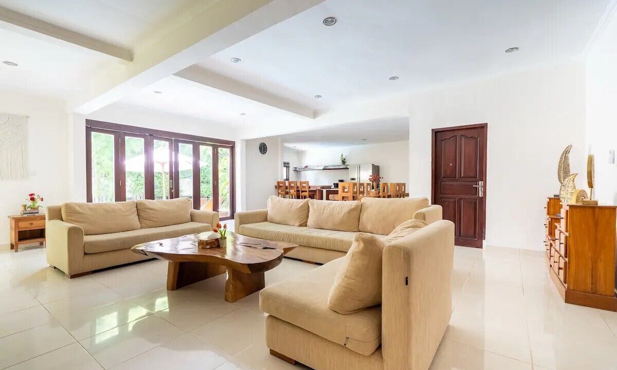 Photo of Livingroom in Sunset Road