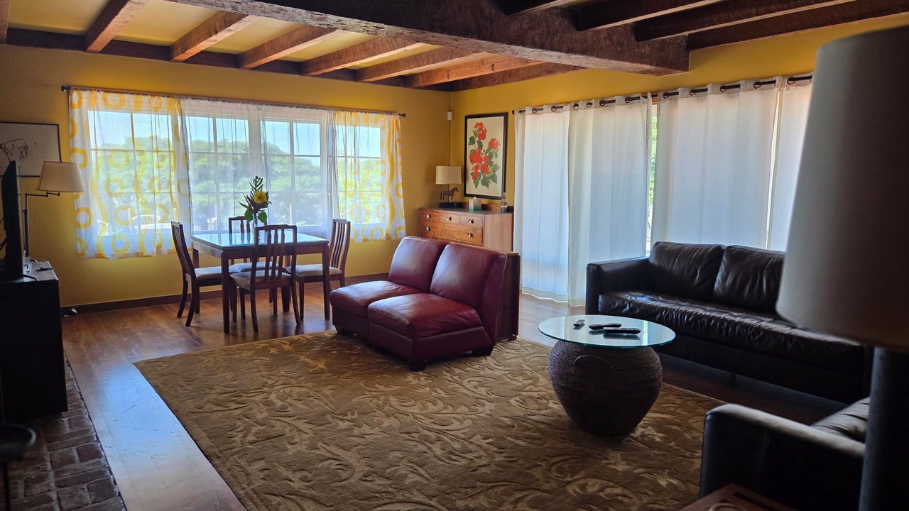 Photo of Livingroom in Captain Cook