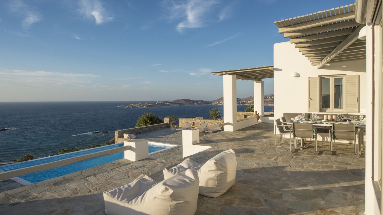 Photo of Outdoor in Parasporos