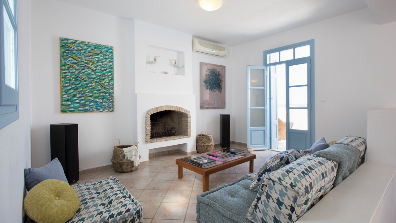 Photo of Livingroom in Ydrousa