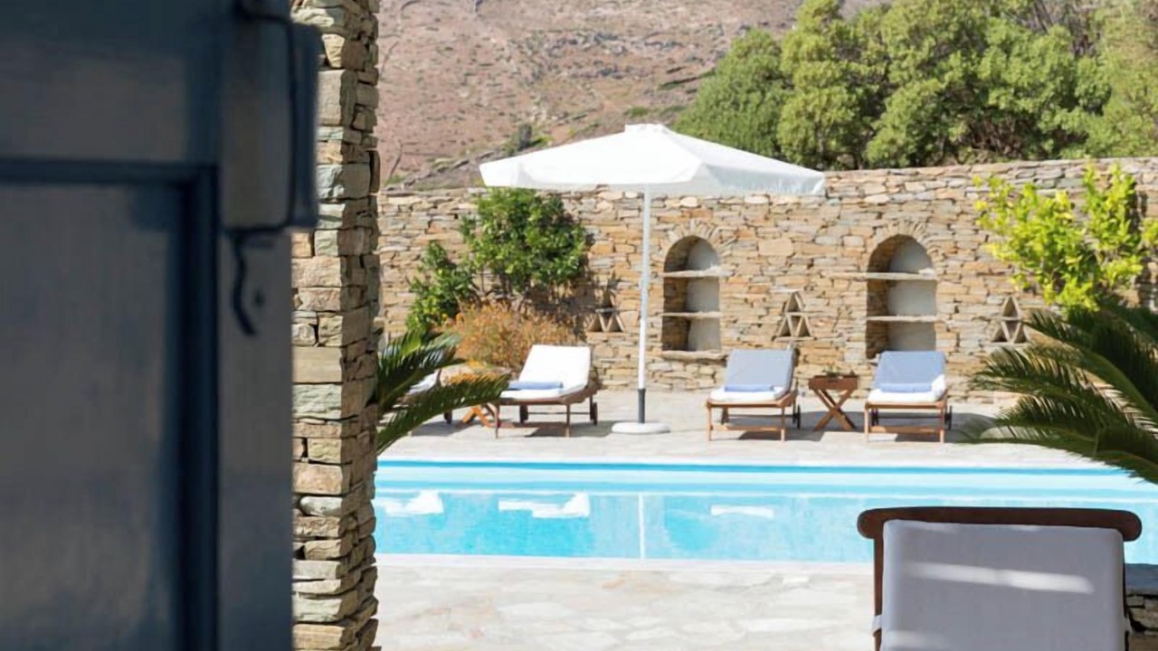 Photo of Outdoor in Ydrousa