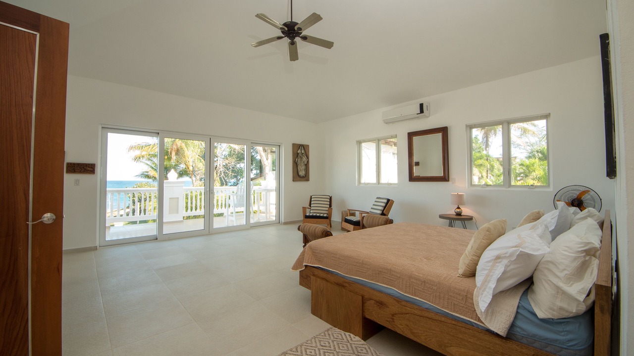 Photo of Bedroom in Playa Chiquita