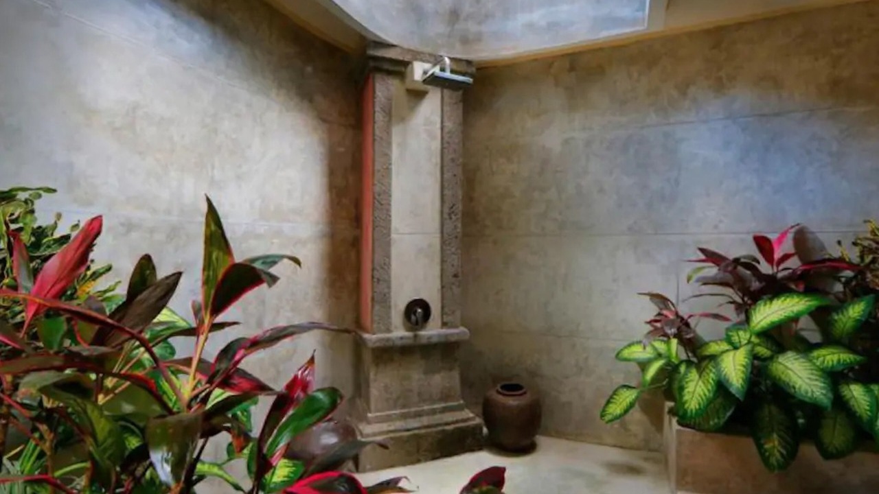 Photo of Bathroom in Tibubeneng