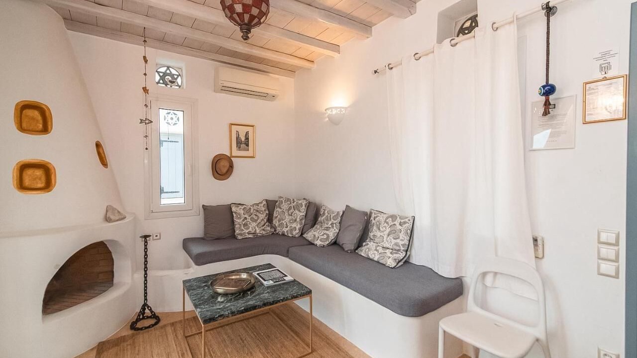 Photo of Livingroom in Panormos