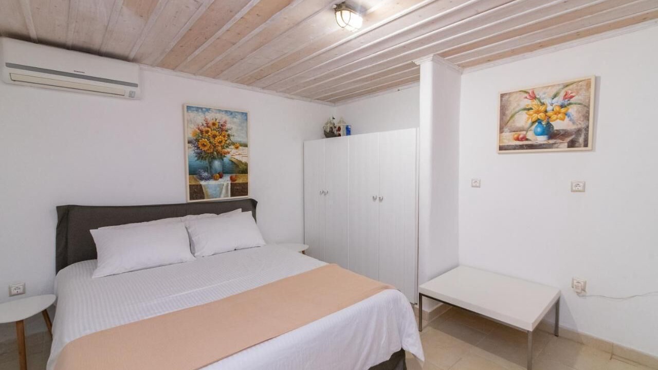 Photo of Bedroom in Panormos