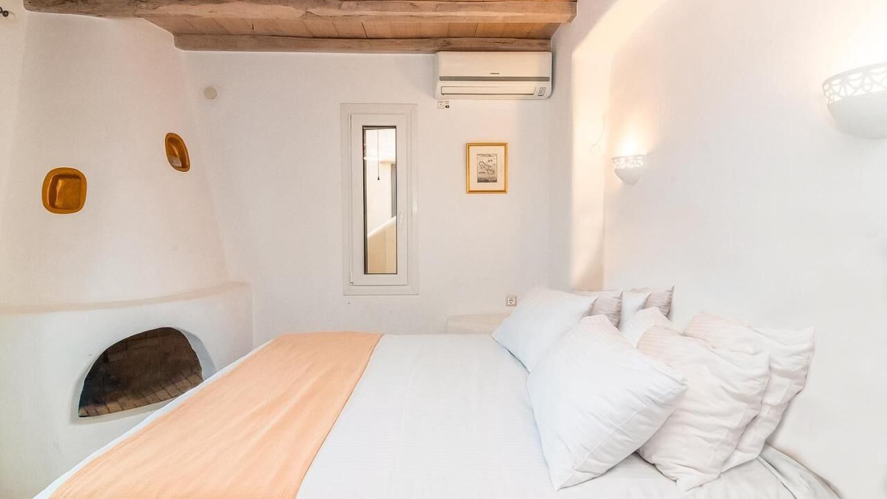 Photo of Bedroom in Panormos