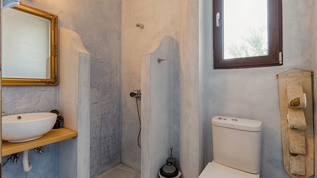 Photo of Bathroom in Asklipiio
