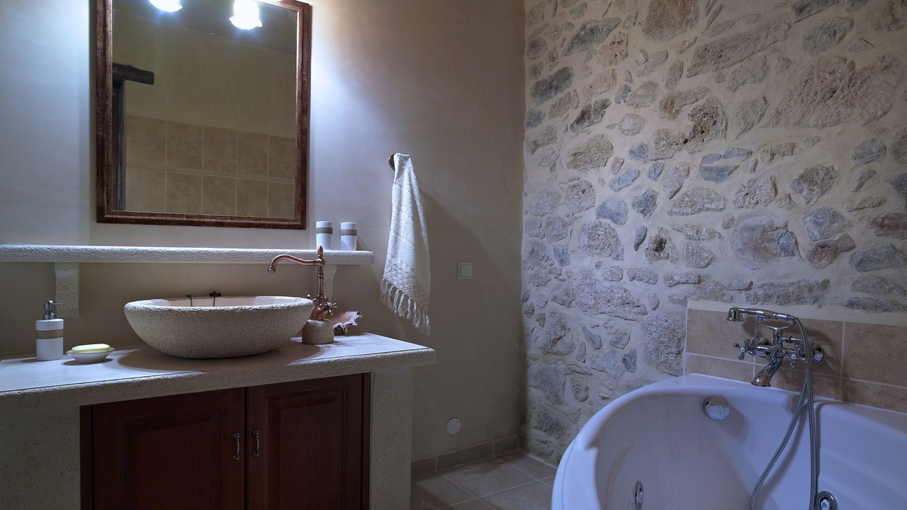 Photo of Bathroom in Sgourokefalion