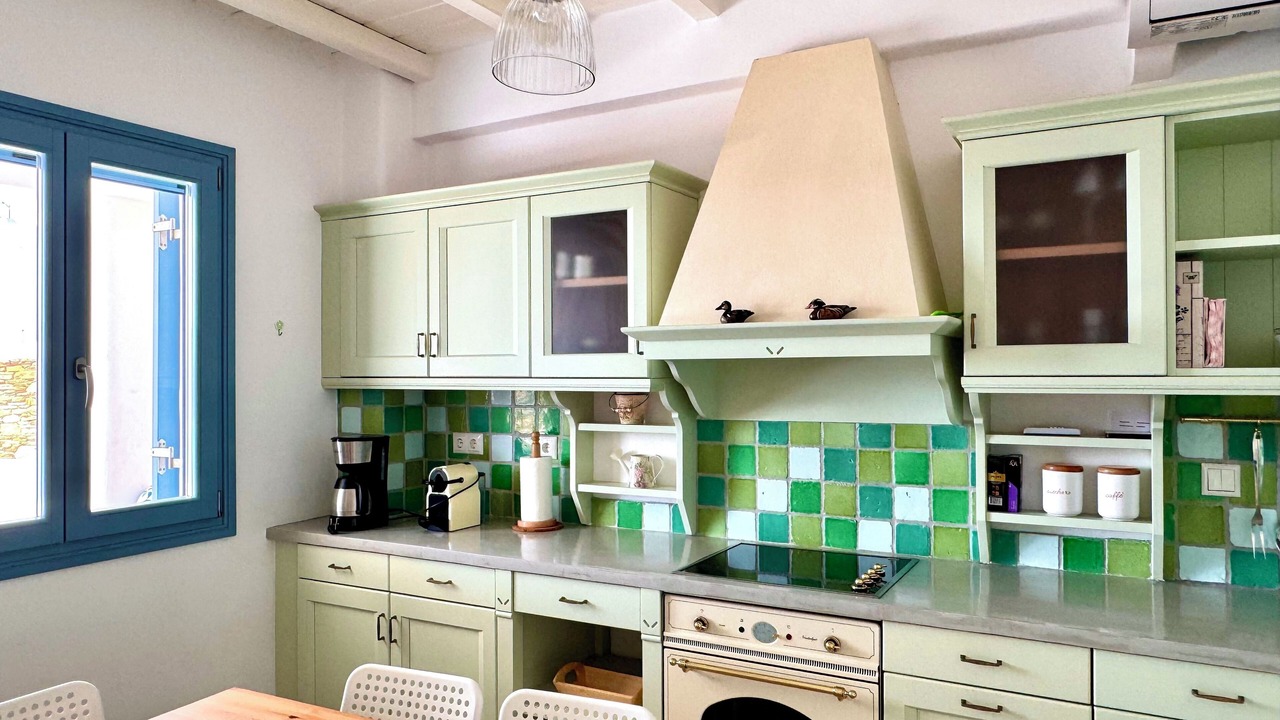 Photo of Kitchen in Ios