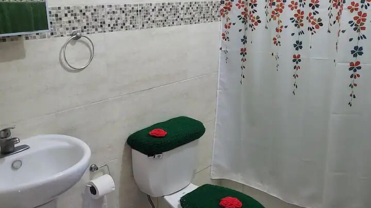 Photo of Bathroom in Costambar