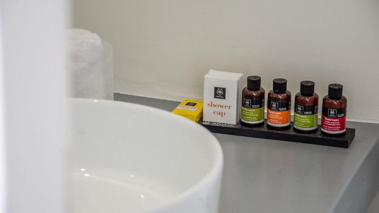Photo of Bathroom in Ios Town