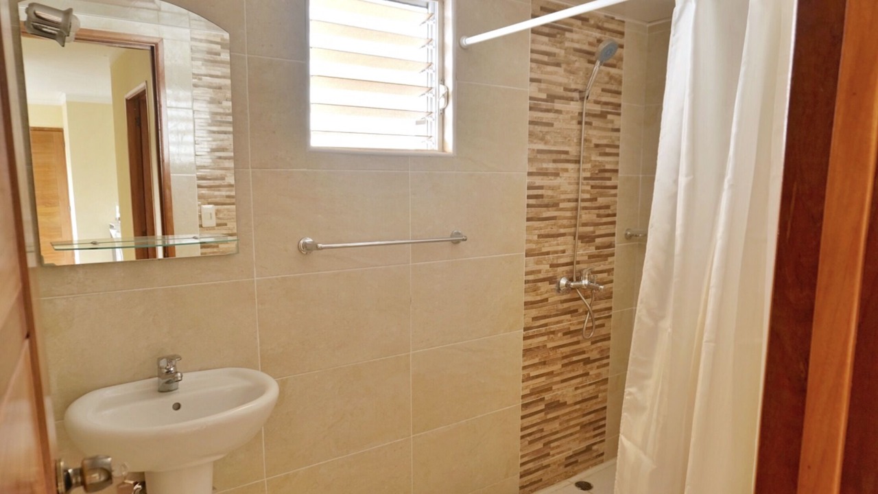 Photo of Bathroom in Higuero