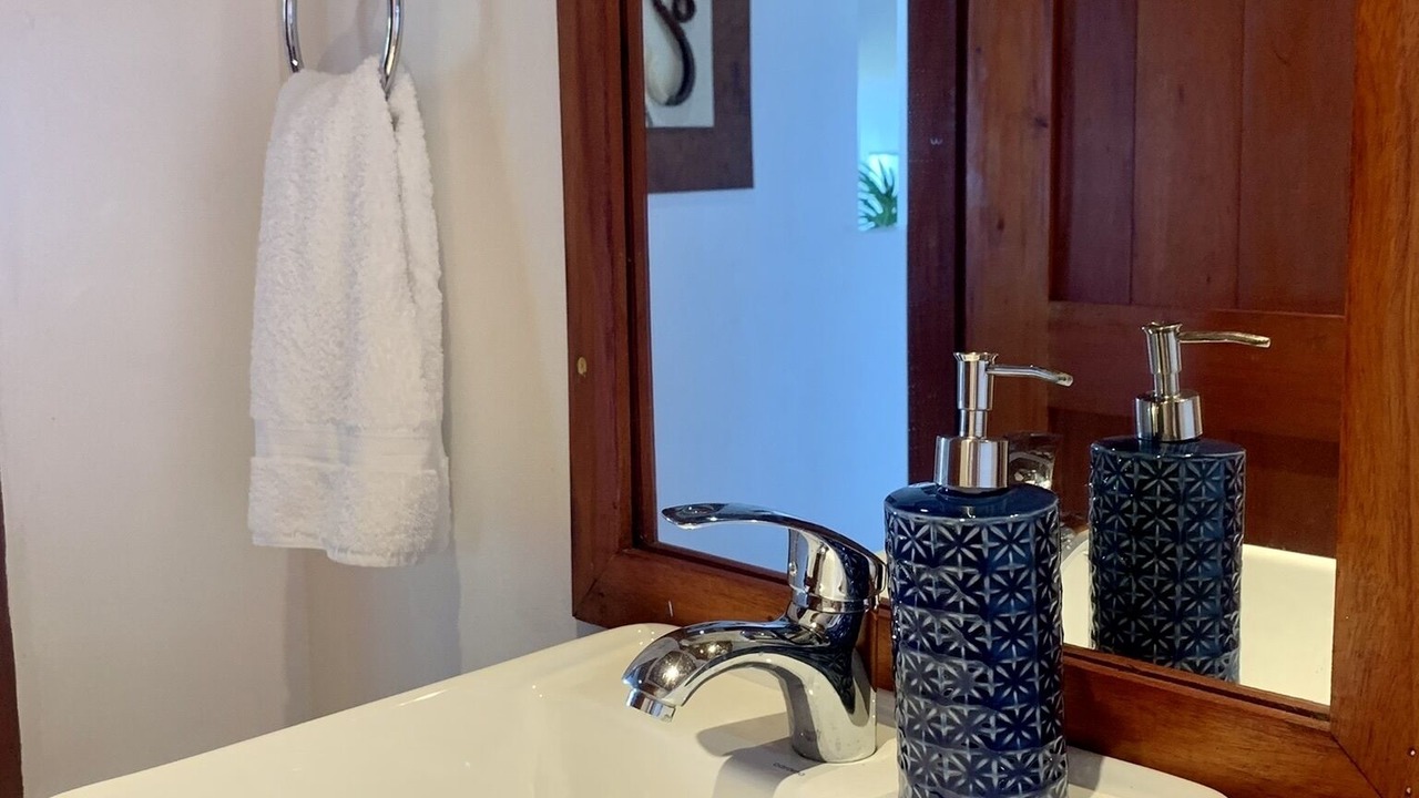 Photo of Bathroom in Tagaqe