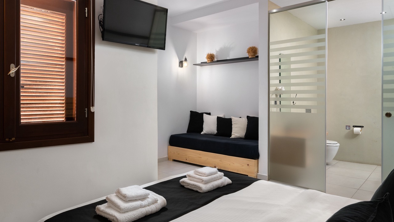 Photo of Bedroom in Rhodes Old Town