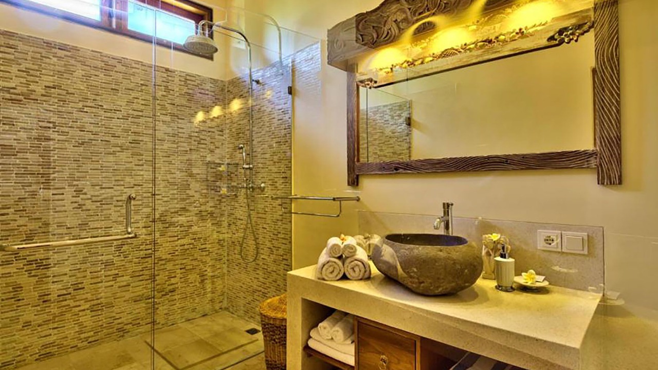 Photo of Bathroom in Lokapaksa