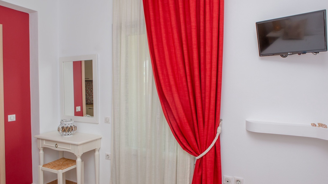 Photo of Others in Naxos