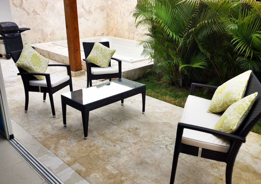 Photo of Patio Balcony in Viejo Arroyo Hondo