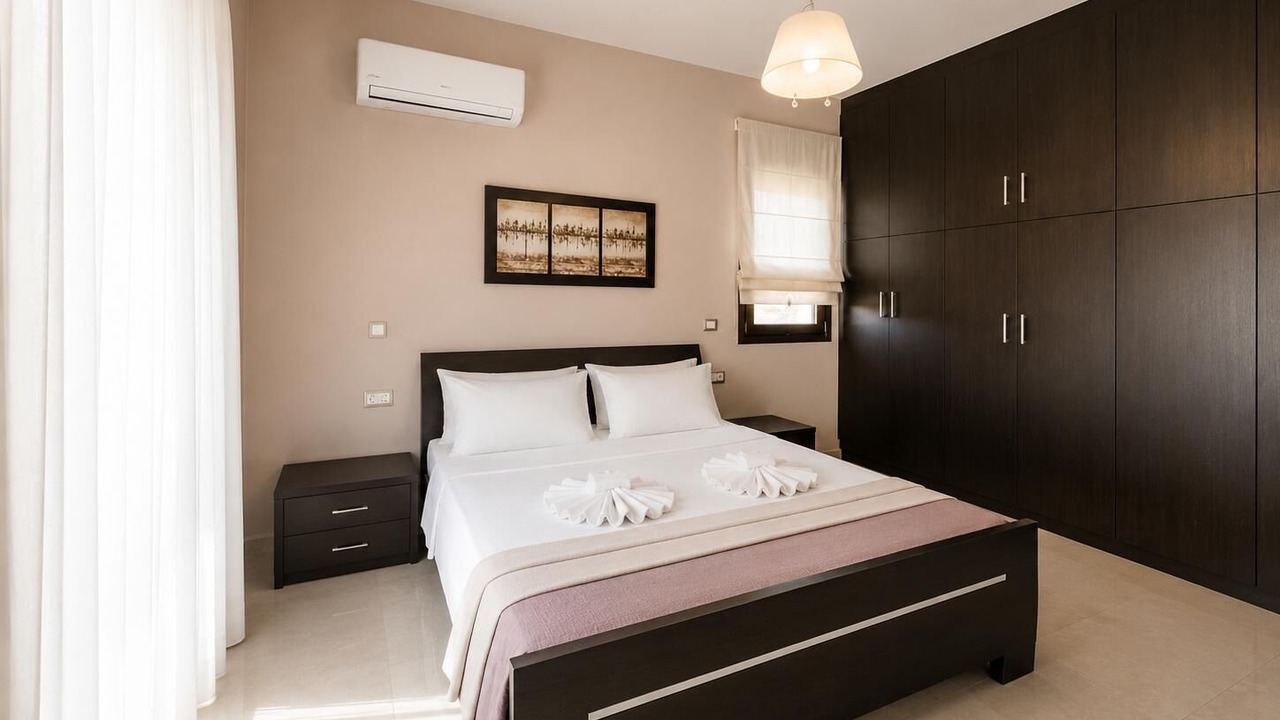 Photo of Bedroom in Petaloudes