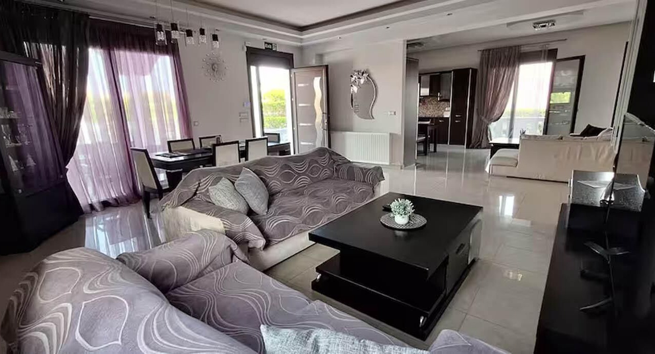Photo of Livingroom in Petaloudes