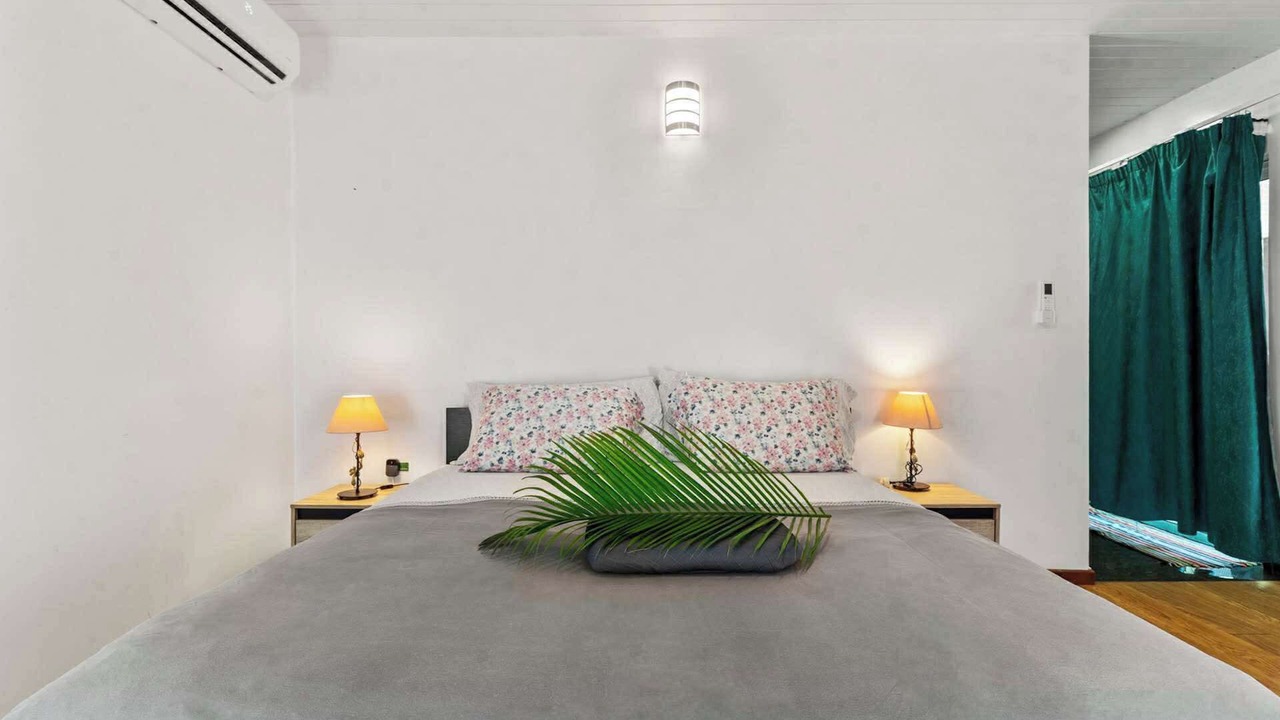 Photo of Bedroom in Moorea-Maiao