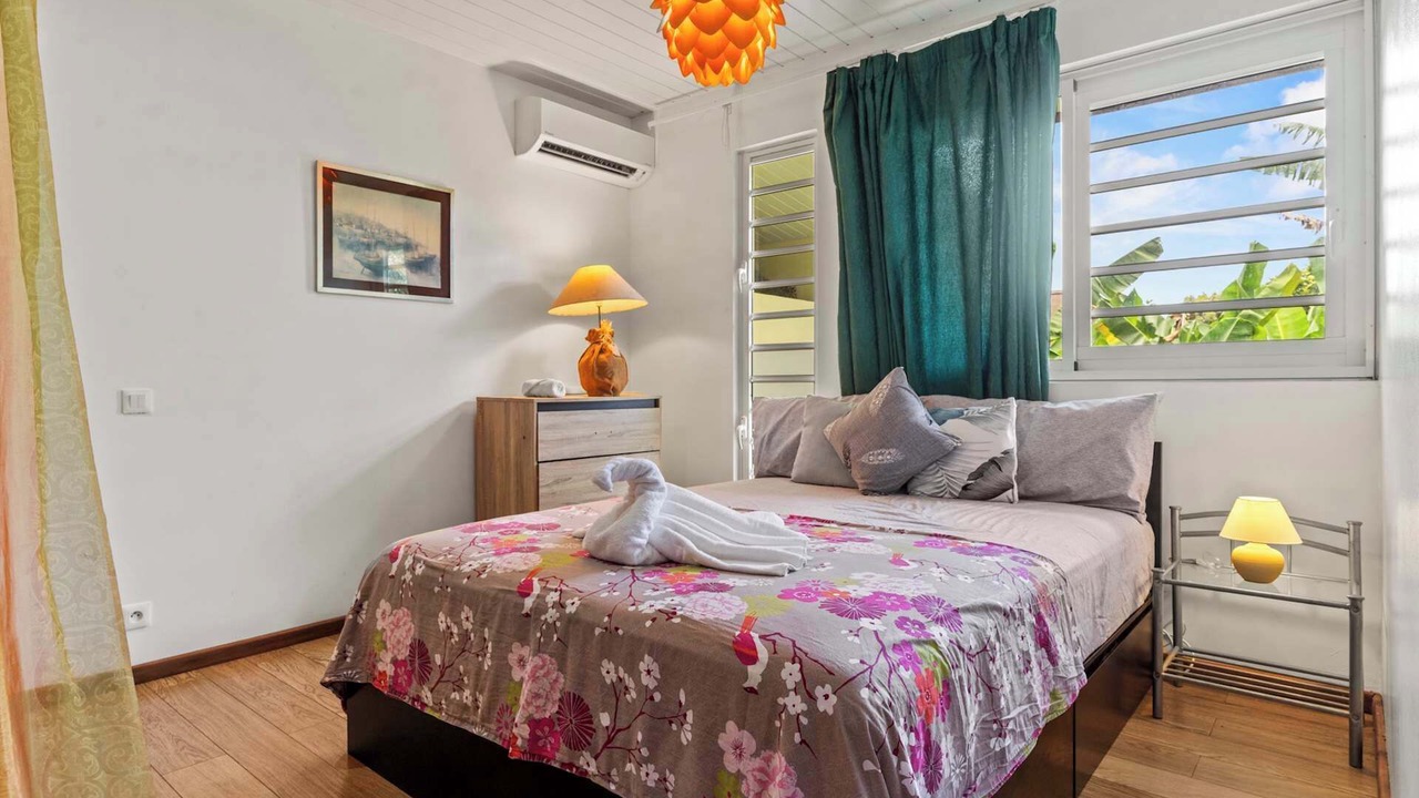 Photo of Bedroom in Moorea-Maiao