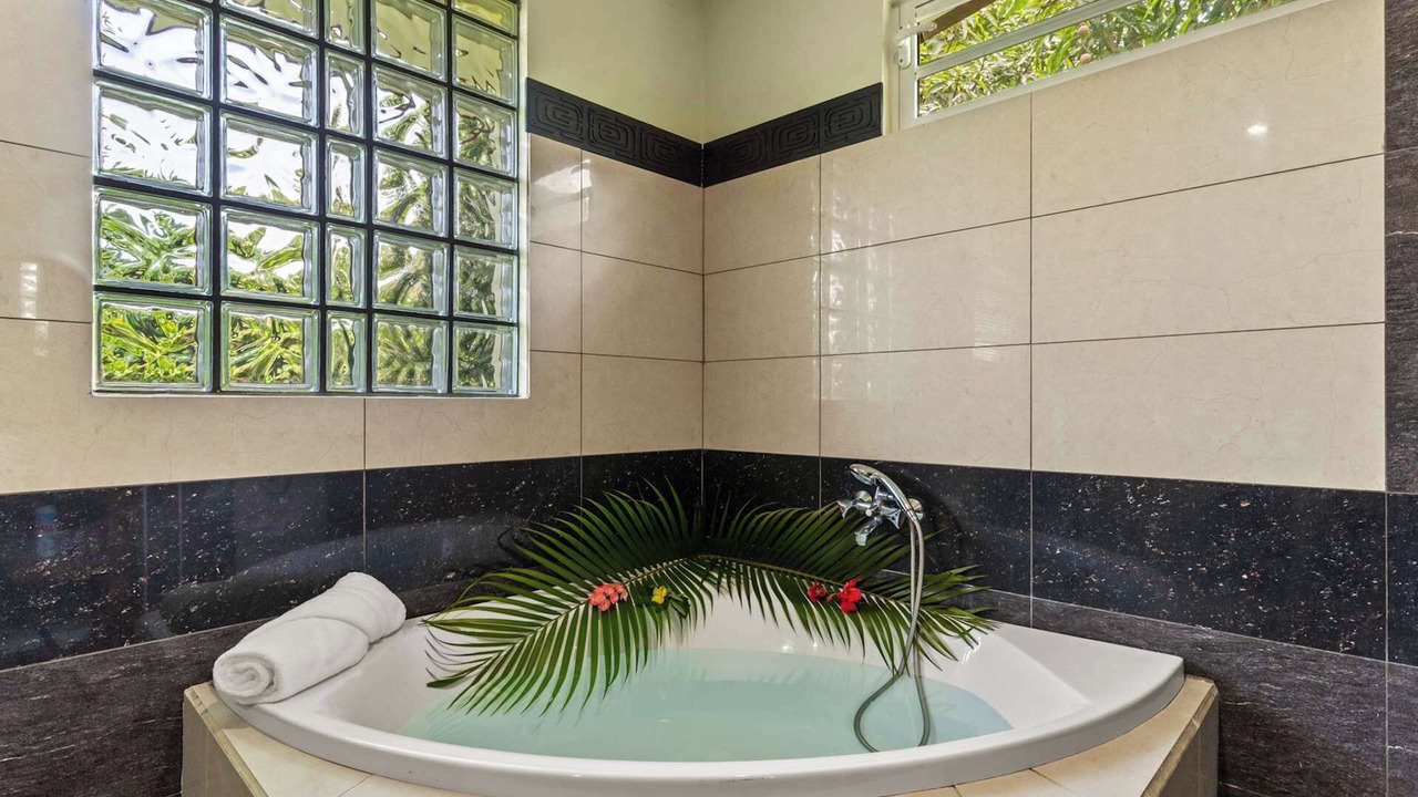 Photo of Bathroom in Moorea-Maiao