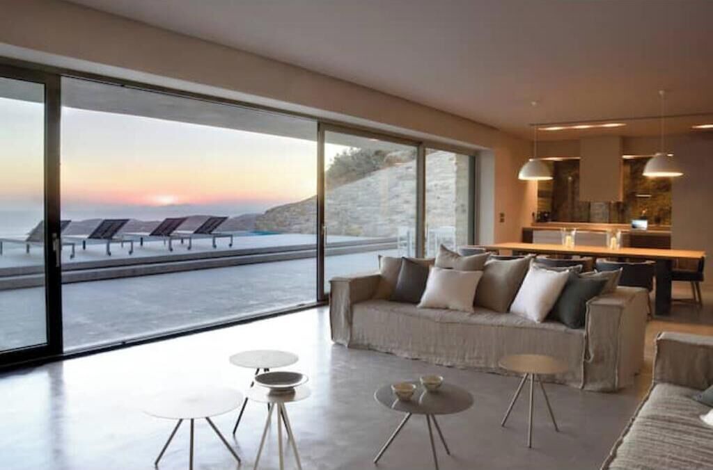 Photo of Livingroom in Ios