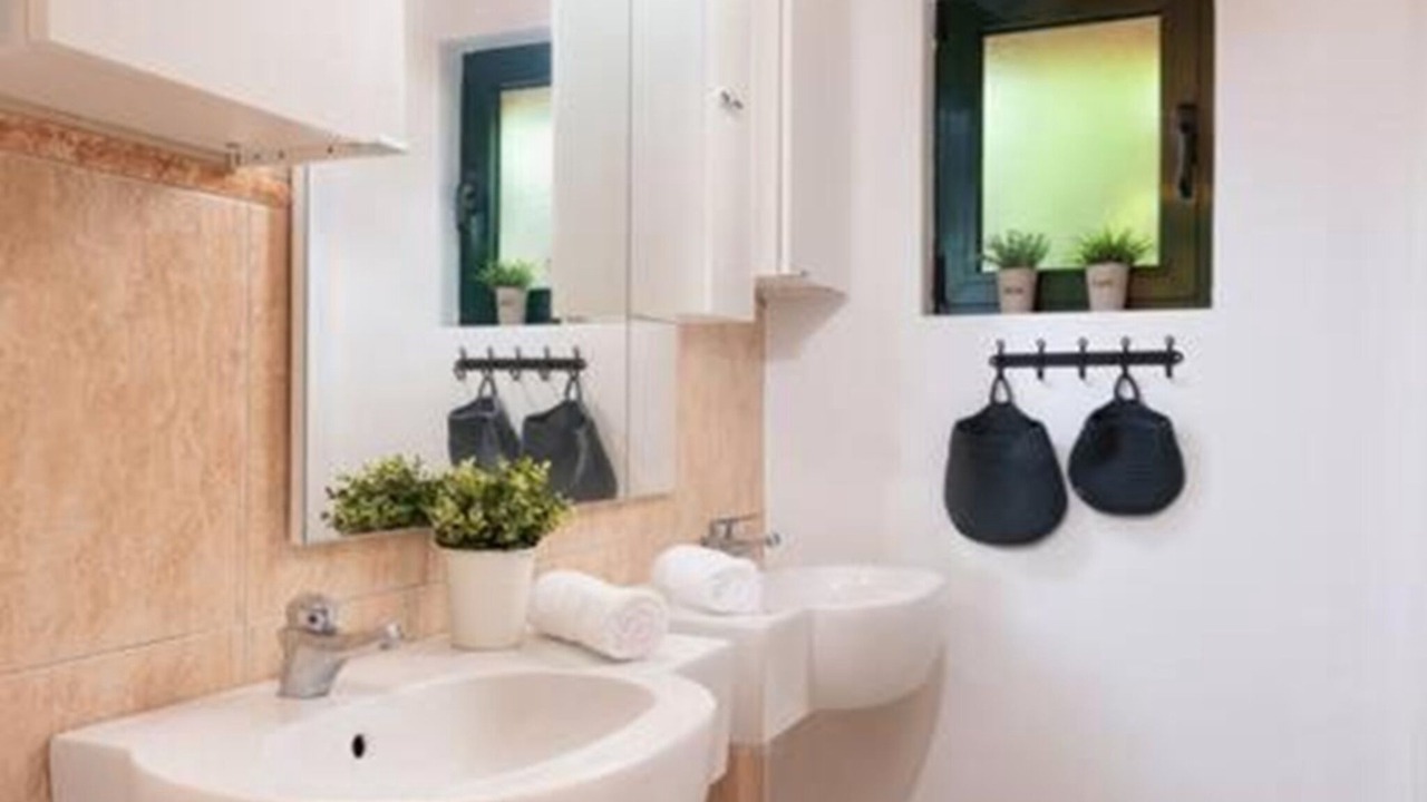 Photo of Bathroom in Kamiros