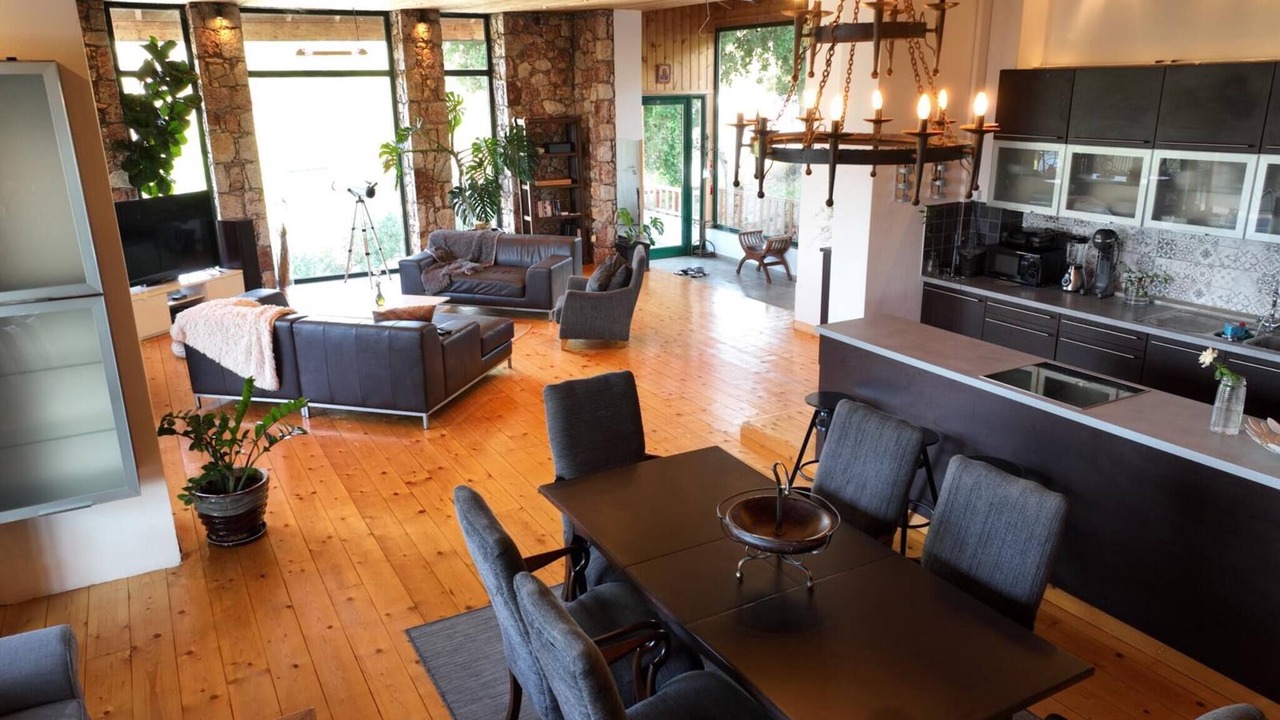 Photo of Livingroom in Kamiros