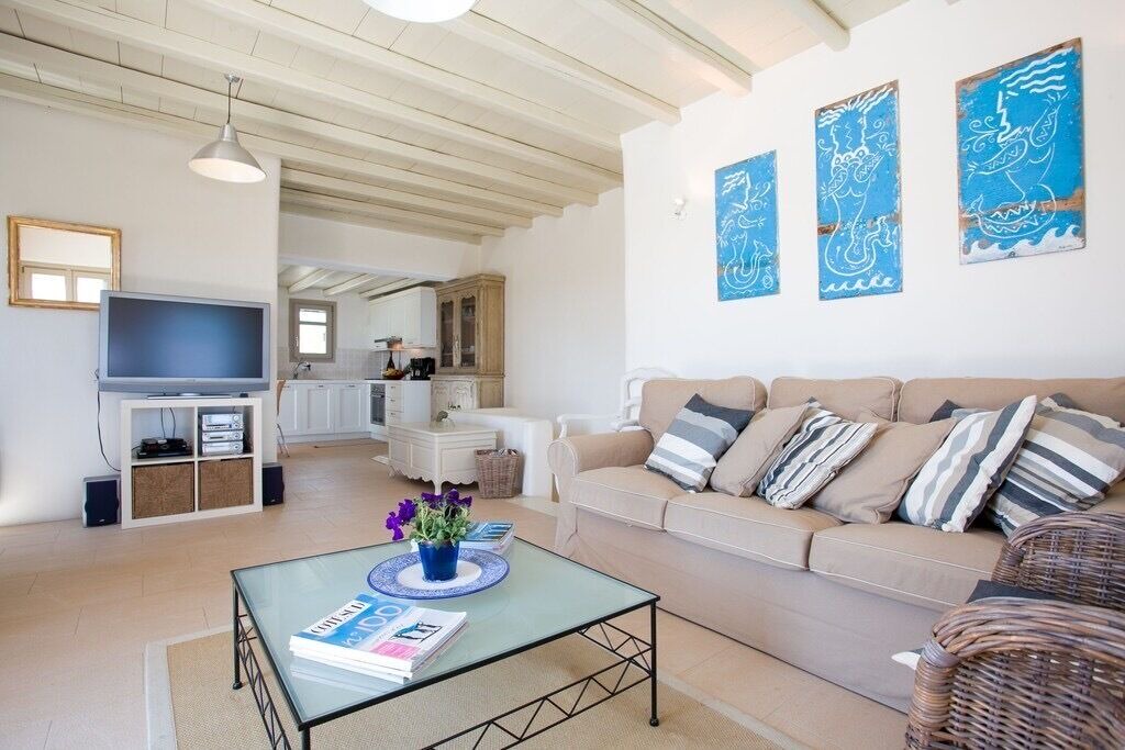 Photo of Livingroom in Logaras