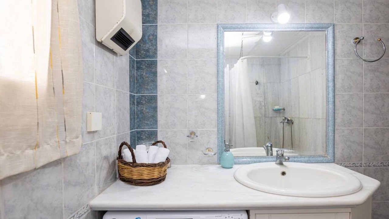 Photo of Bathroom in Panormos