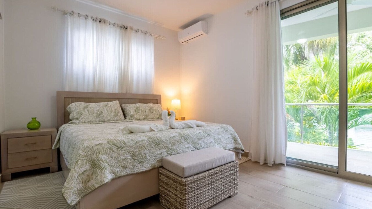 Photo of Bedroom in ProCab