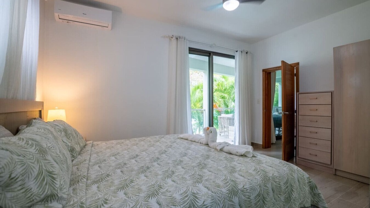 Photo of Bedroom in ProCab