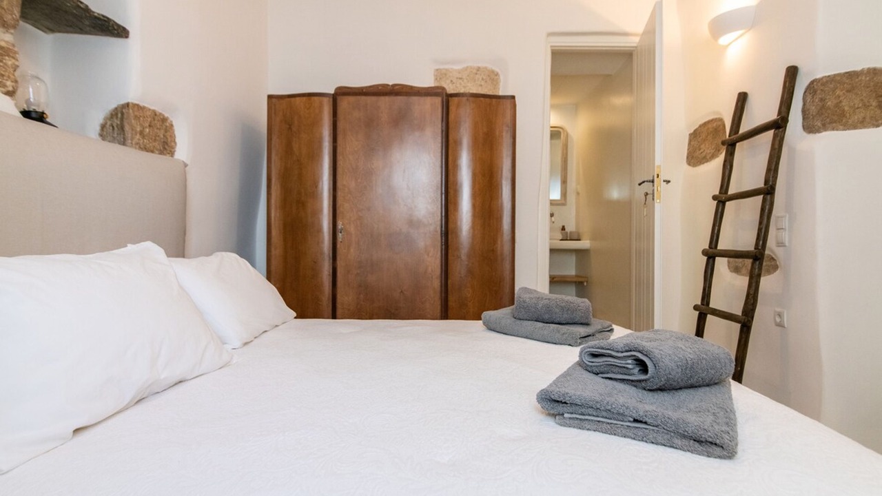 Photo of Bedroom in Tinos Town