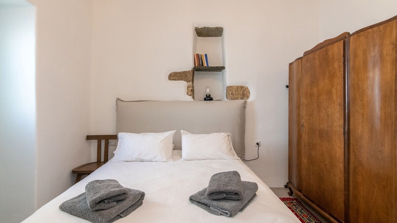 Photo of Bedroom in Tinos Town