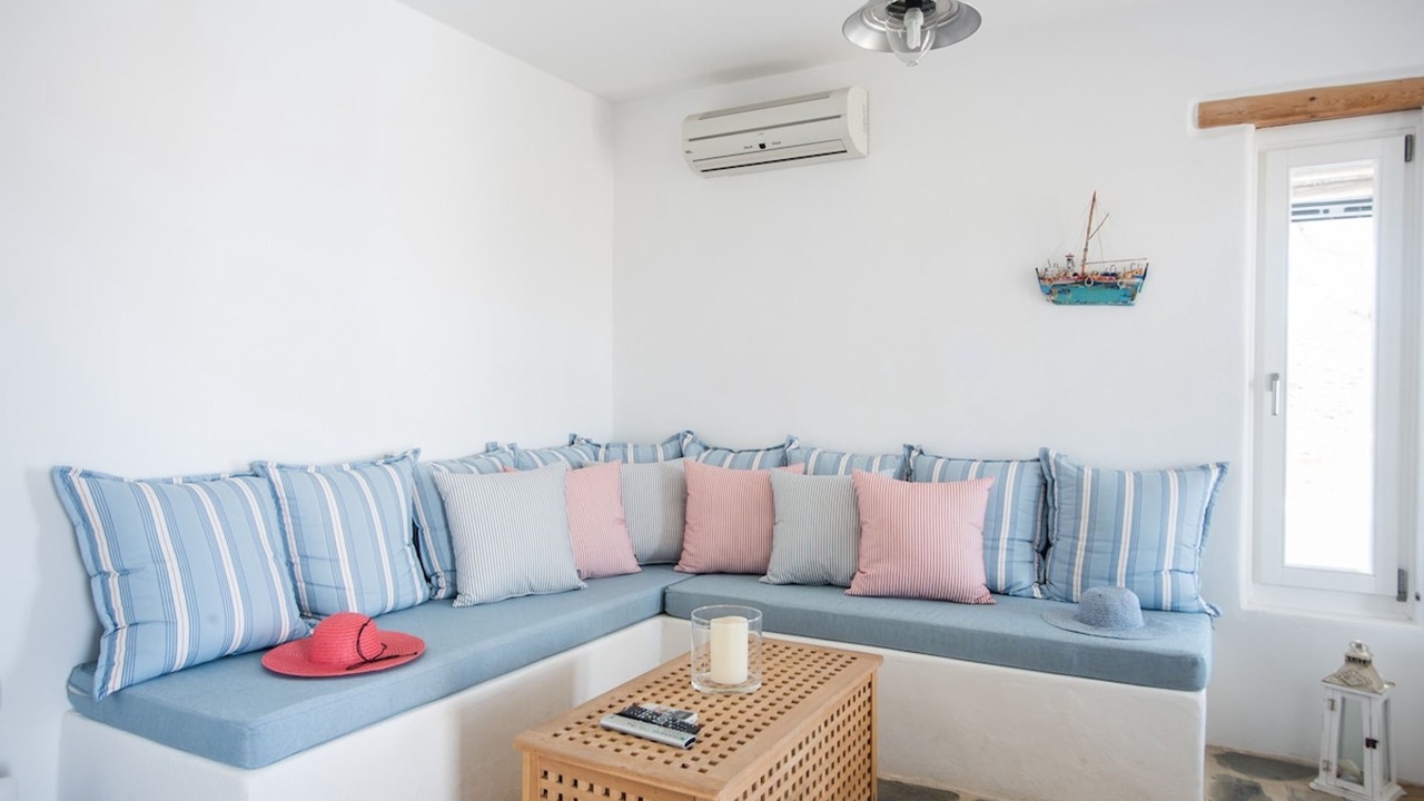 Photo of Livingroom in Parikia