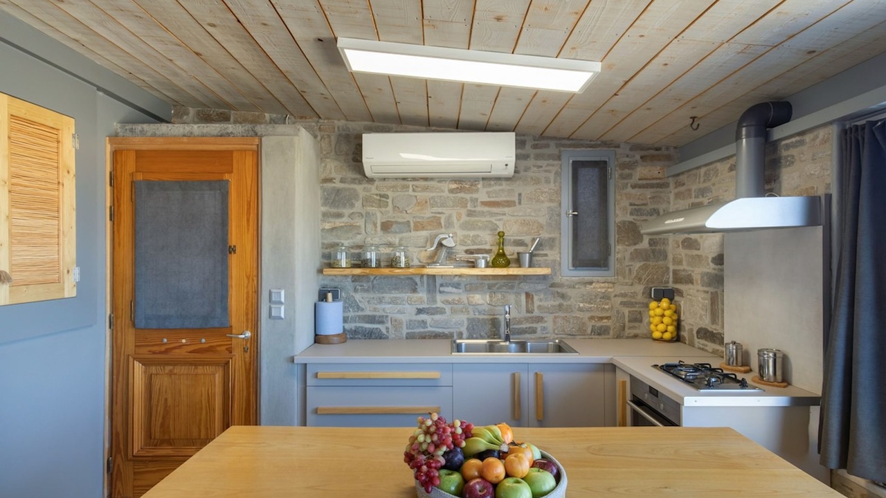 Photo of Kitchen in Parasporos