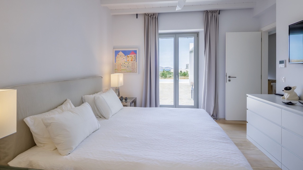 Photo of Bedroom in Antiparos