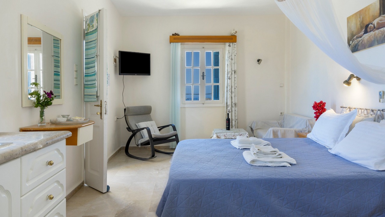 Photo of Bedroom in Mirties